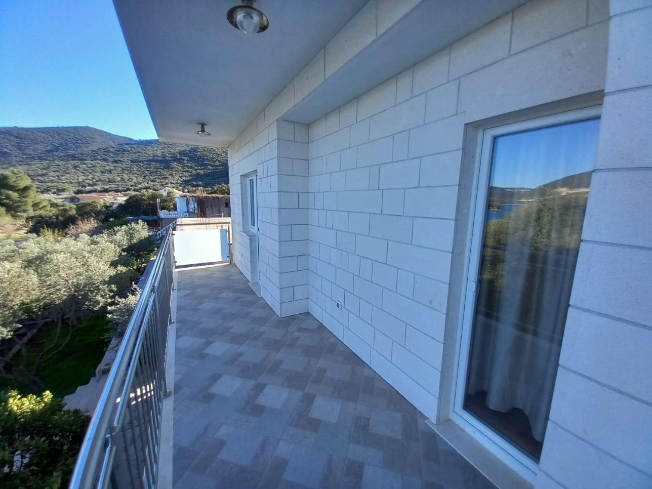Brijesta Apartments By The Sea Kabli, Peljesac - 10225 מראה חיצוני תמונה